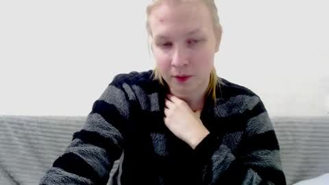 Snapshot of _dash_ chatting on 02/14/25, 04:41 Tony online show from 02/14/25, 04:41