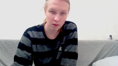 Snapshot of _dash_ chatting on 02/18/25, 04:37 Tony online show from 02/18/25, 04:37