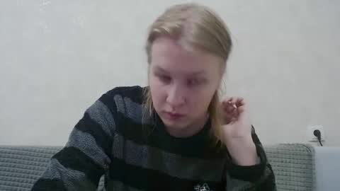 Snapshot of _dash_ chatting on 11/08/25, 04:07 Tony online show from 11/08/25, 04:07