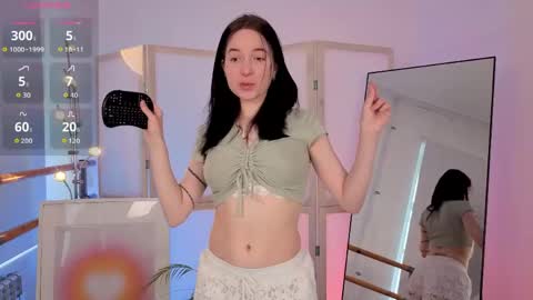 Kate online show from 04/28/26, 02:33