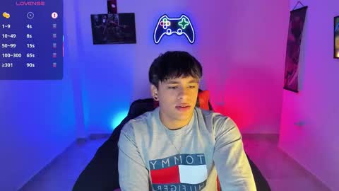 _demon1 online show from 11/17/25, 01:22