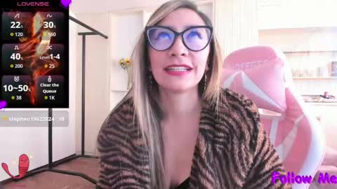 Devora online show from 05/12/26, 04:15