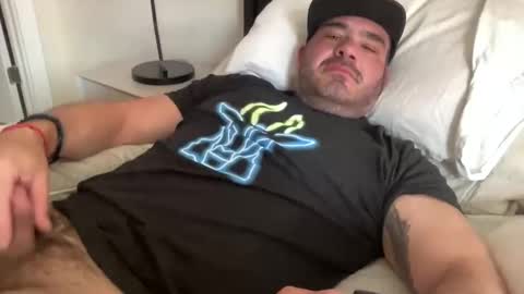 _direwolf_ online show from 04/22/26, 06:20