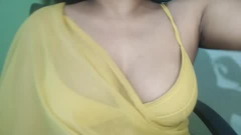 _dreamgirl_0 online show from 04/01/26, 10:16