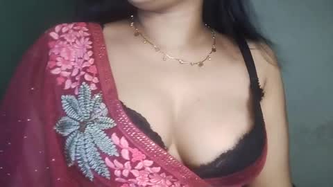 Snapshot of _dreamgirl_0 chatting on 05/02/26, 10:20 _dreamgirl_0 online show from 05/02/26, 10:20