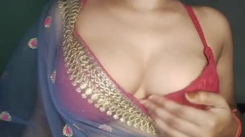 Snapshot of _dreamgirl_0 chatting on 06/09/26, 11:11 _dreamgirl_0 online show from 06/09/26, 11:11