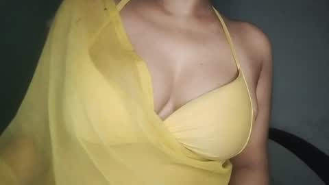 Snapshot of _dreamgirl_0 chatting on 06/11/26, 02:53 _dreamgirl_0 online show from 06/11/26, 02:53