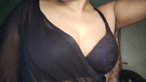 Snapshot of _dreamgirl_0 chatting on 06/27/26, 12:22 _dreamgirl_0 online show from 06/27/26, 12:22
