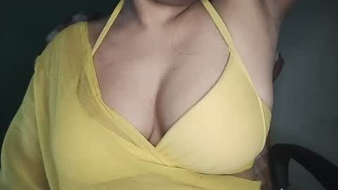 Snapshot of _dreamgirl_0 chatting on 07/05/26, 12:39 _dreamgirl_0 online show from 07/05/26, 12:39