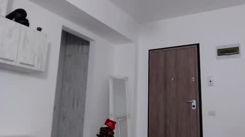 Dylan online show from 12/28/24, 12:03