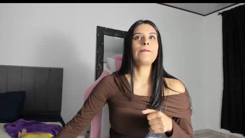 Snapshot of _elektrah chatting on 12/03/24, 01:52 _elektrah online show from 12/03/24, 01:52