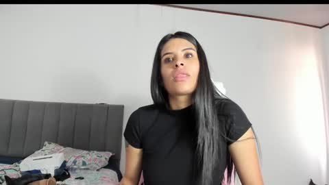 Snapshot of _elektrah chatting on 02/10/25, 09:04 _elektrah online show from 02/10/25, 09:04