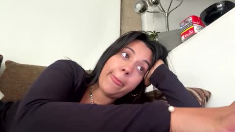  elena barra online show from 04/15/26, 07:26