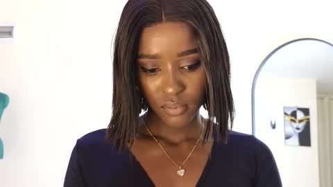 Snapshot of _elenalove_ chatting on 10/31/25, 04:30 pvt is open online show from 10/31/25, 04:30