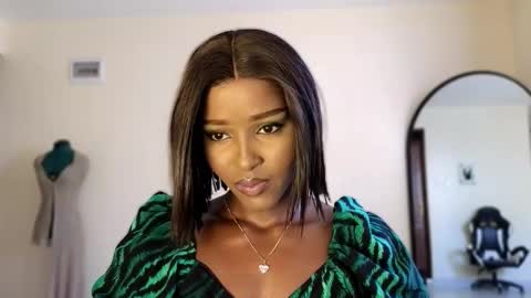 Snapshot of _elenalove_ chatting on 02/06/26, 01:36 pvt is open online show from 02/06/26, 01:36