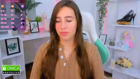 Lizzy  online show from 10/22/25, 09:47