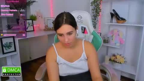 Lizzy  online show from 10/26/25, 11:31