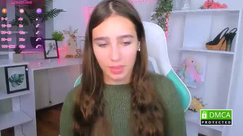 Lizzy  online show from 11/03/25, 09:16