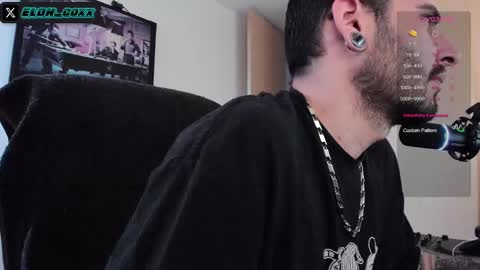 Snapshot of _elon_coxx_ chatting on 02/18/25, 10:58  -         online show from 02/18/25, 10:58