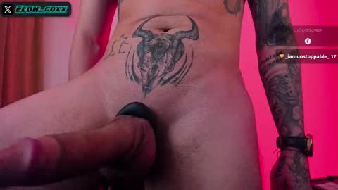 Snapshot of _elon_coxx_ chatting on 03/12/25, 02:52  -         online show from 03/12/25, 02:52