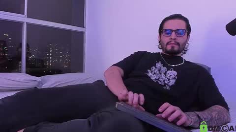  -         online show from 11/13/25, 11:25