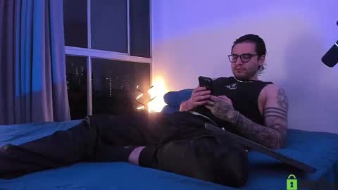  -         online show from 04/19/26, 12:33