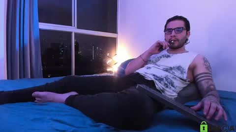  -         online show from 04/24/26, 02:36