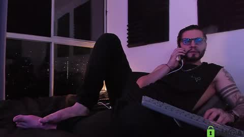 Snapshot of _elon_coxx_ chatting on 06/06/26, 11:42 - online show from 06/06/26, 11:42