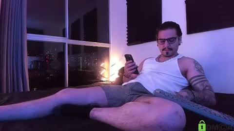 Snapshot of _elon_coxx_ chatting on 07/01/26, 02:24 - online show from 07/01/26, 02:24