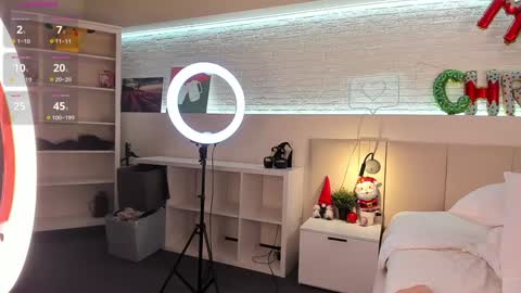 Milana online show from 01/04/25, 09:10