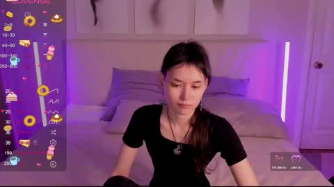 _emily__strike_ online show from 11/24/25, 10:04