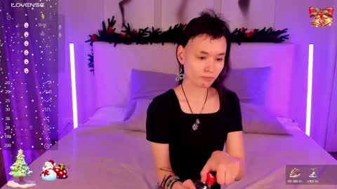 _emily__strike_ online show from 01/12/26, 10:09