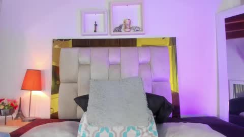 Isabella online show from 02/28/25, 12:09