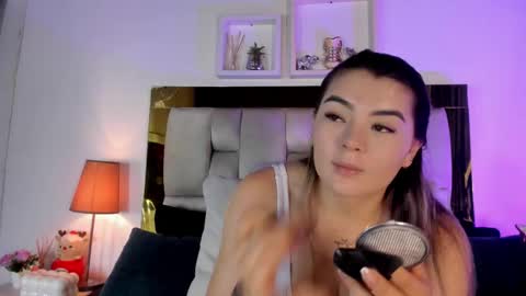 Isabella online show from 02/26/26, 12:04