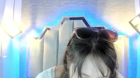 Emily  online show from 09/22/25, 11:12