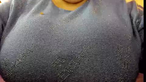 Emily  online show from 11/01/25, 12:18