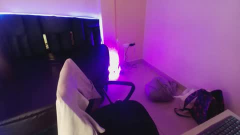 Emily  online show from 11/29/25, 01:47