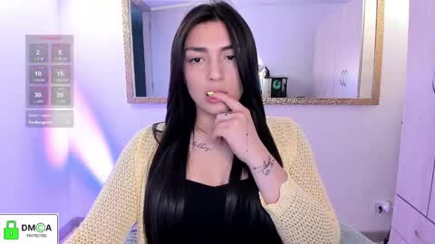  Erica Vanderhill  online show from 11/23/25, 10:20