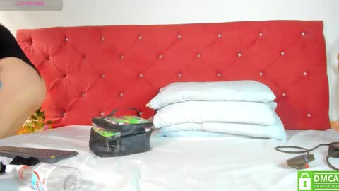 Snapshot of _eris_rose chatting on 09/11/25, 07:14 _eris_rose online show from 09/11/25, 07:14