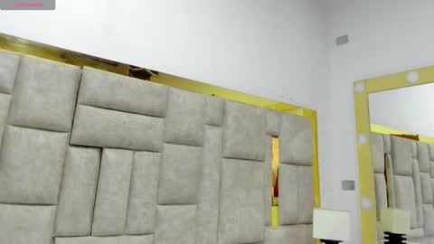 _eris_rose online show from 11/29/25, 08:34