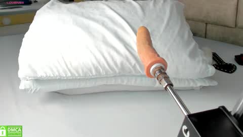 _eris_rose online show from 12/04/25, 08:28