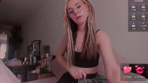 Eva online show from 04/14/26, 08:53