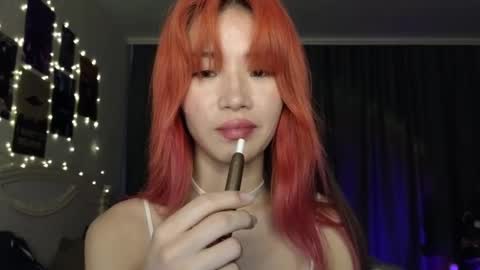 Snapshot of _eve____ chatting on 01/21/25, 04:21 EveEva online show from 01/21/25, 04:21