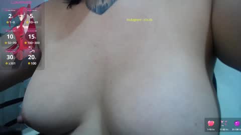 Snapshot of _exa_ chatting on 01/28/25, 02:32 Exa help me position myself with your thumb up thanks online show from 01/28/25, 02:32