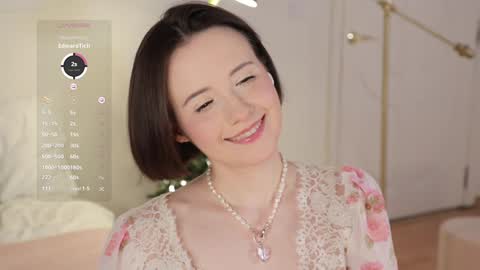 Snapshot of _female_essence_ chatting on 12/23/24, 10:44 Essie online show from 12/23/24, 10:44