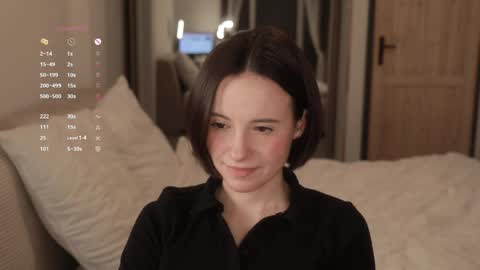 Essie  online show from 03/02/26, 06:48