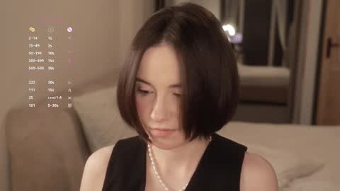 Essie  online show from 03/19/26, 06:23