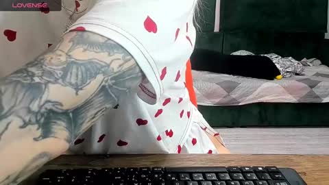 Alis online show from 12/27/24, 02:54