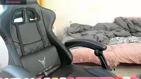 Alis online show from 10/16/25, 06:58