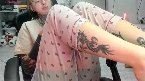 Alis online show from 11/06/25, 04:35